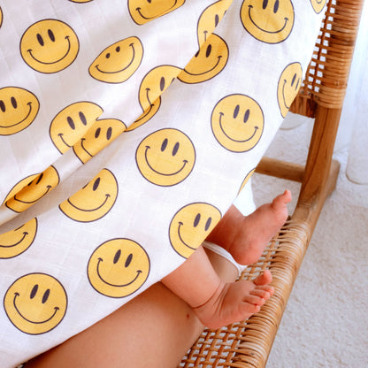 Muslin Swaddle Baby Blanket - Smiley - ScentiMelti Home Fragrance, Beauty & Gifts UK