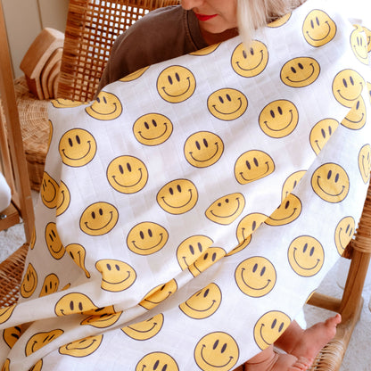 Muslin Swaddle Baby Blanket - Smiley - ScentiMelti Home Fragrance, Beauty & Gifts UK