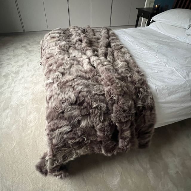 Tuscan Shearling Throw | Fur Blanket | Sheepskin Rug | Rich Mink Wildash London ScentiMelti Wax Melts