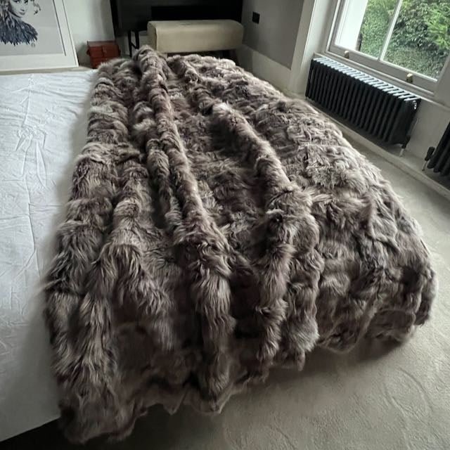 Tuscan Shearling Throw | Fur Blanket | Sheepskin Rug | Rich Mink Wildash London ScentiMelti Wax Melts