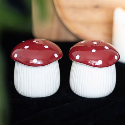 Mushroom Salt and Pepper Shakers - ScentiMelti  Mushroom Salt and Pepper Shakers