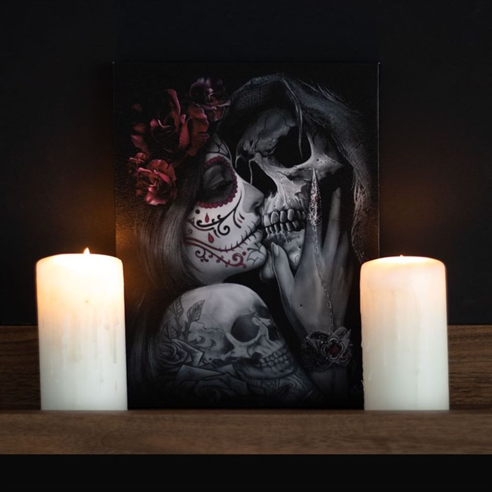 19x25cm Dead Kiss Canvas Plaque by Spiral Direct - ScentiMelti  19x25cm Dead Kiss Canvas Plaque by Spiral Direct